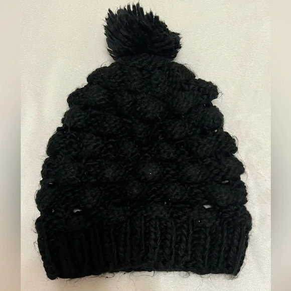 Windsor Accessories - Chunky Knit Pom Beanie